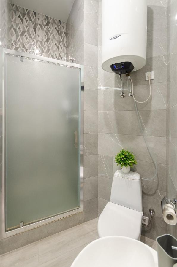 New Apartment Near Railway Station 1A Kyiv Exterior foto